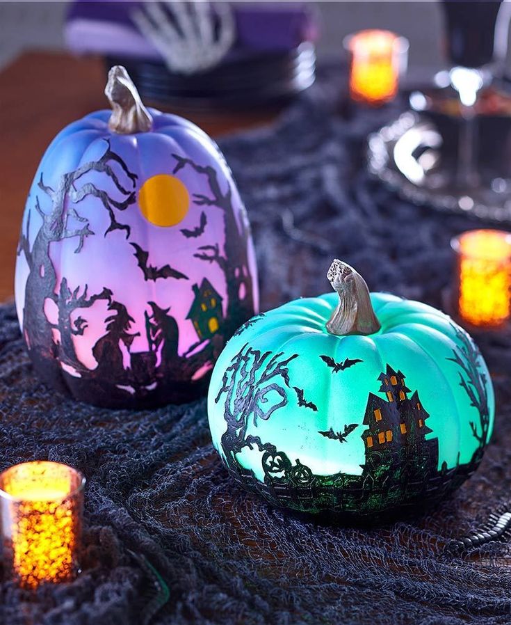 How to make Halloween decorations with your own hands